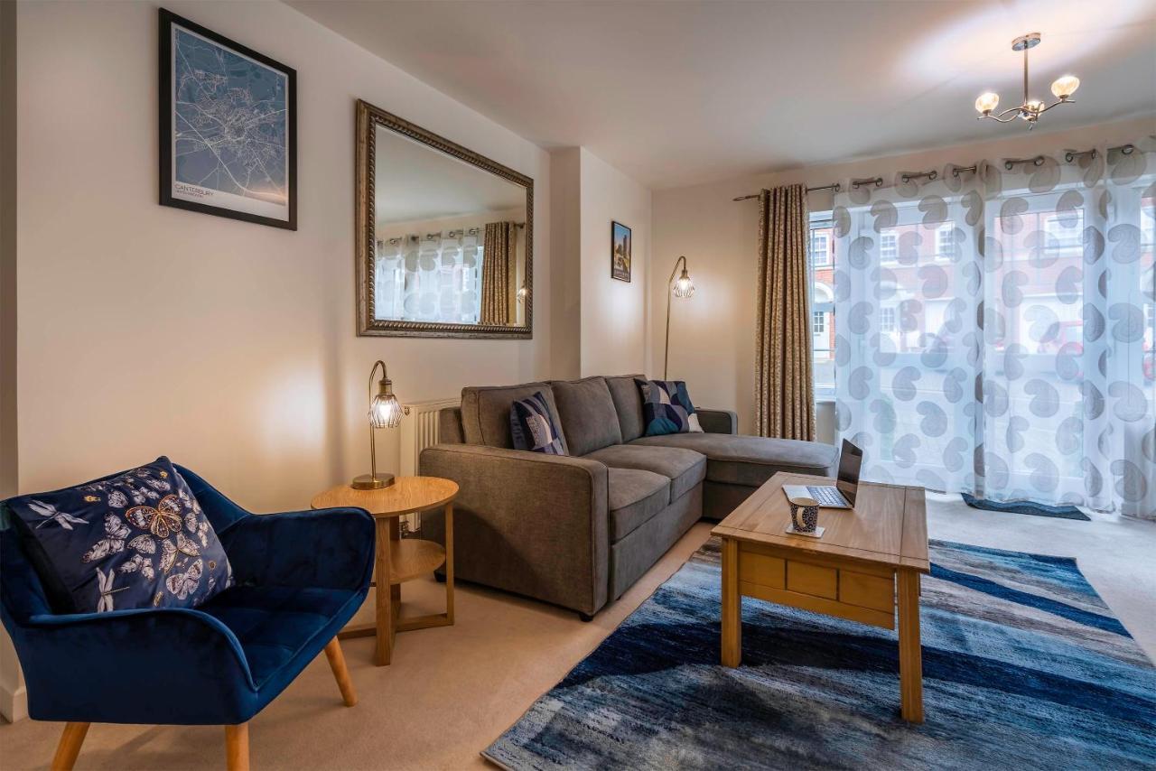 The Augustine - Modern Two Bed Ground Floor Apartment With Parking แคนเทอร์เบอรี ภายนอก รูปภาพ